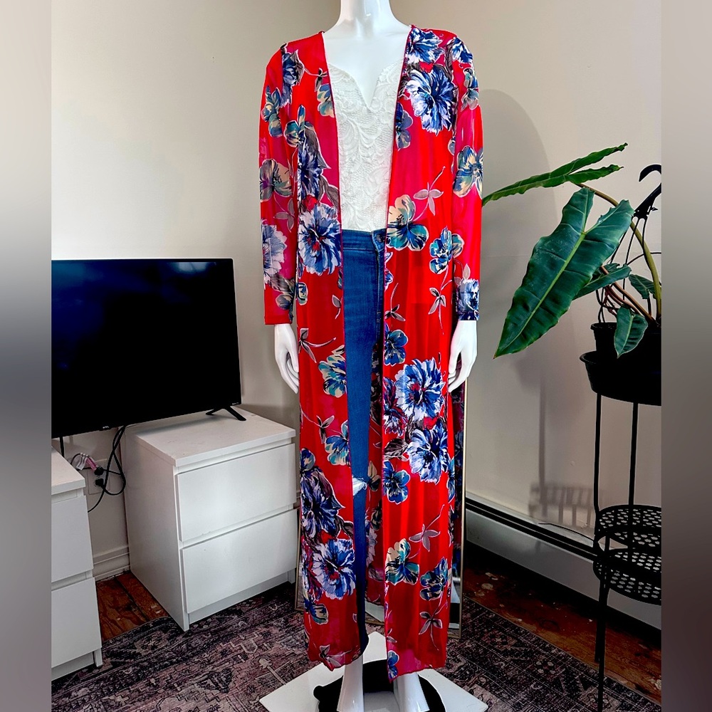 Woman’s Kimono Size Medium